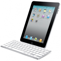 Apple iPad Keyboard Dock ���-������� � �����������